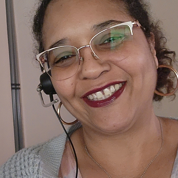 Meet your Posher, Rachel - Picture 13 of 16